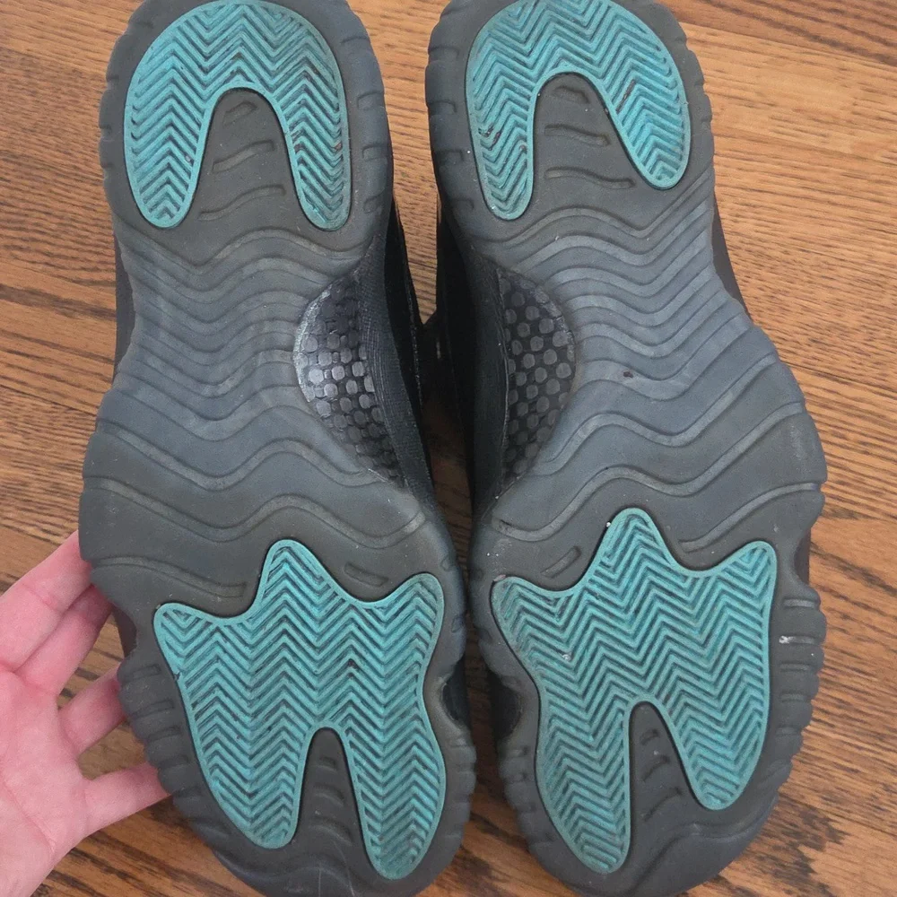 2013 Jordan Black Gamma 11